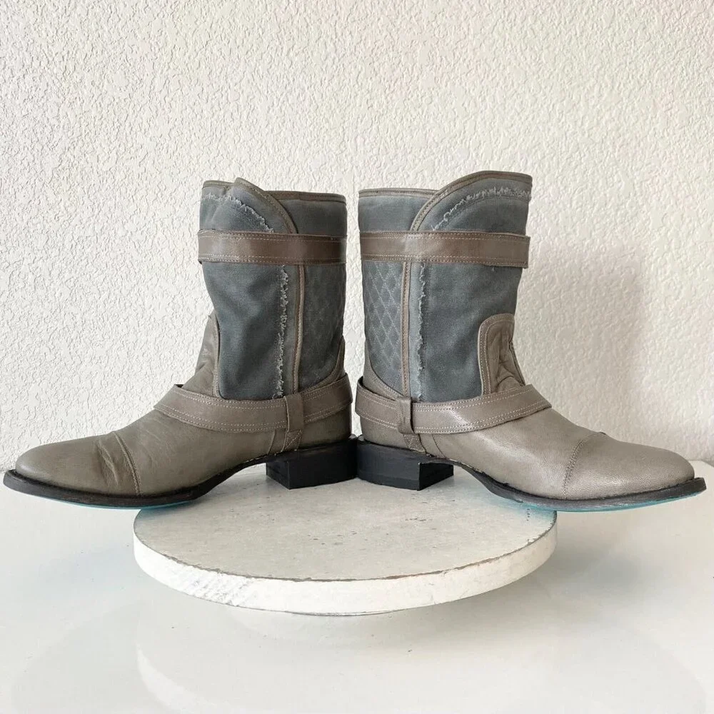 NEW Lane Womens Gray Quilted Mid-Calf Boots With Zipper & Buckle Accents Size 10